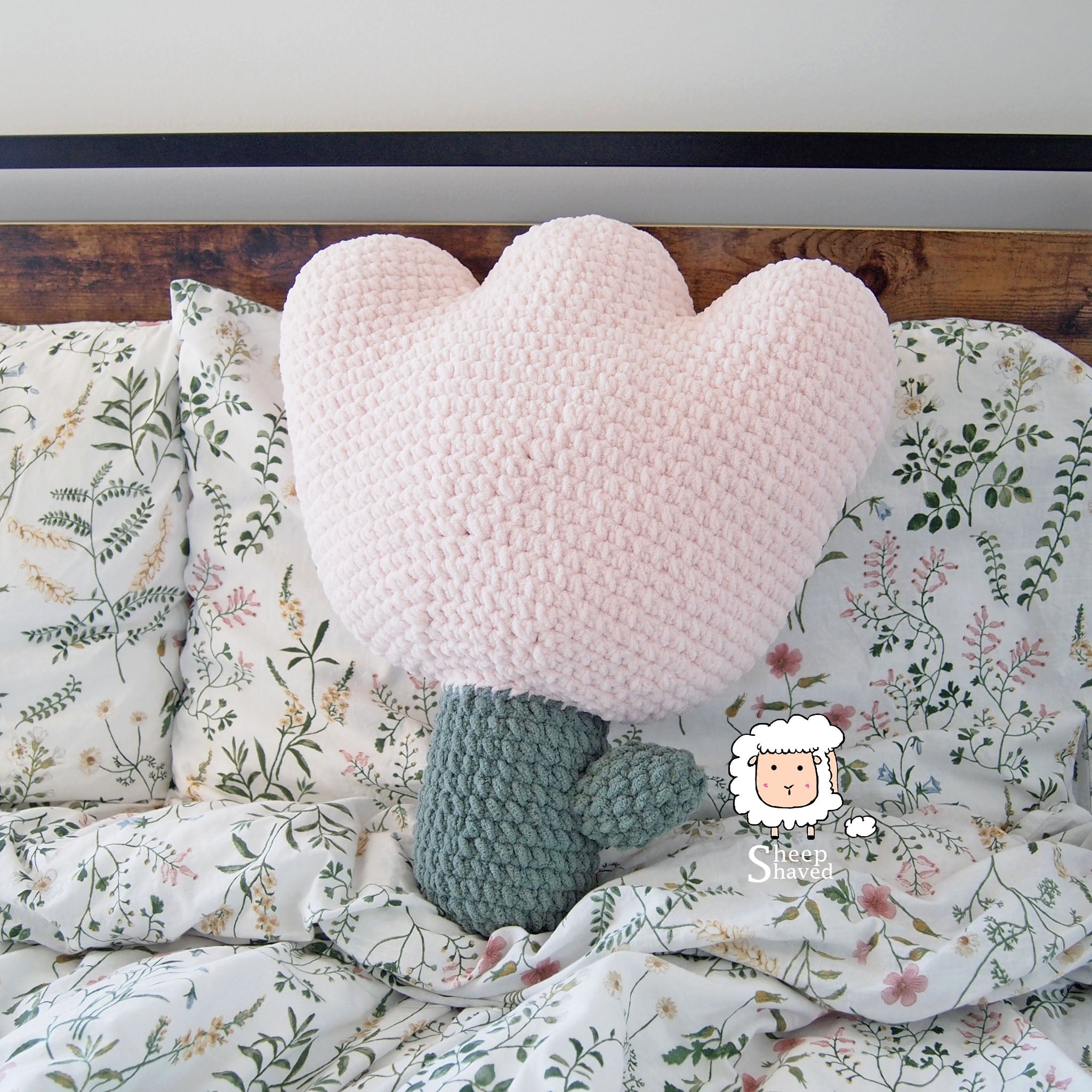 Tulip Pillow Crochet Pattern