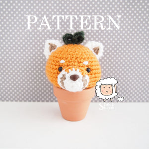 Quentin Quarantino the Red Panda Pattern